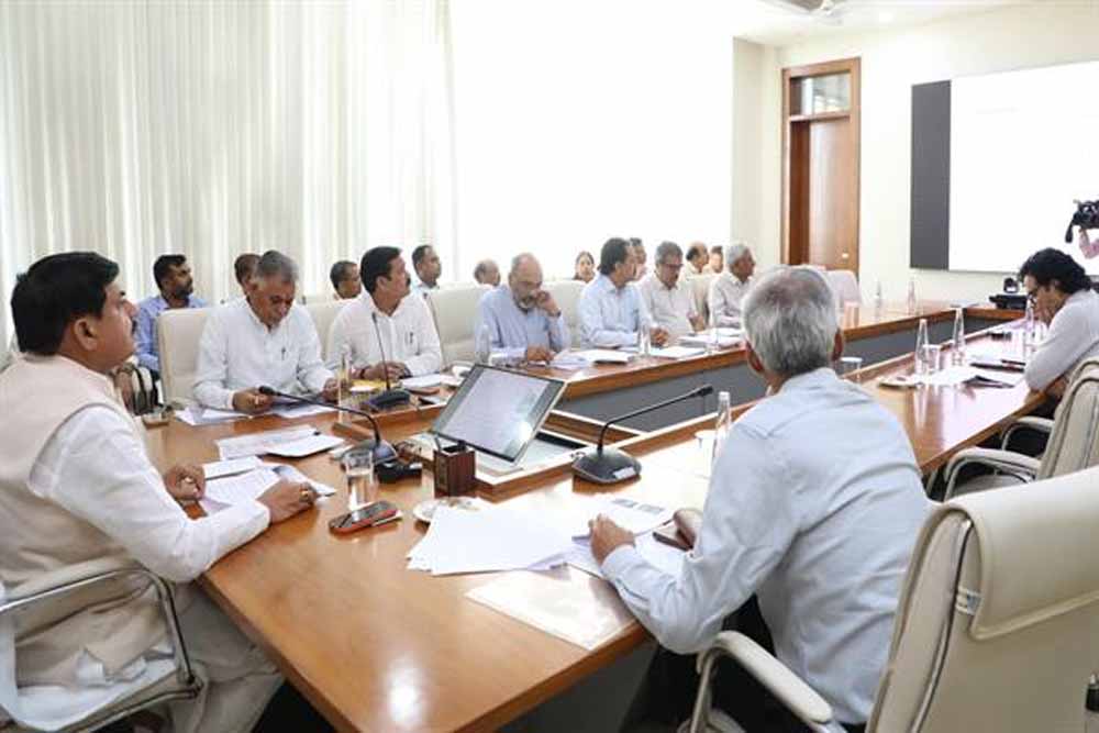 रोजगारोन्मुखी नवीन कोर्स करें डिजाइन : मुख्यमंत्री डॉ. यादव