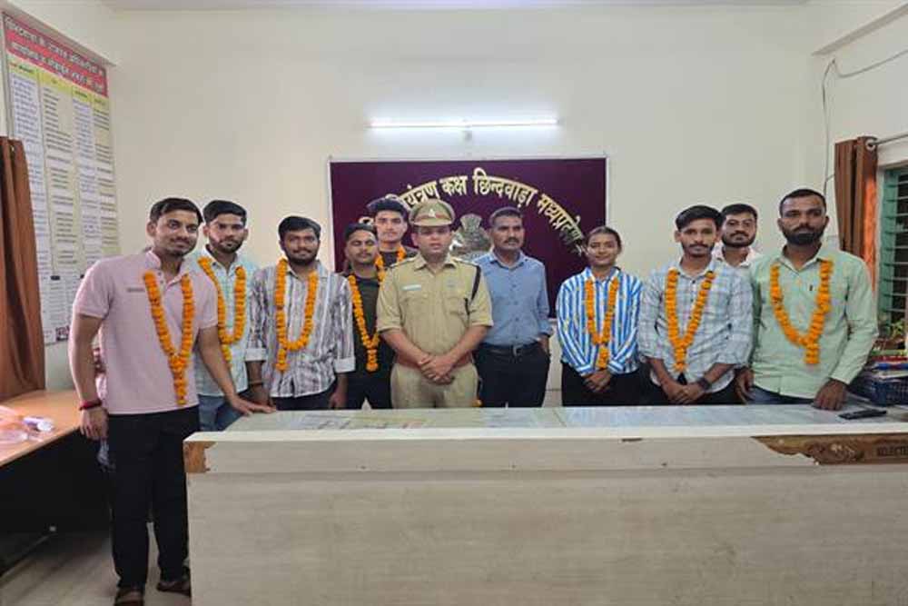 “छिंदवाड़ा के दिशा लर्निंग सेंटर” से 17 अभ्यर्थियों का सुरक्षा बलों में चयन