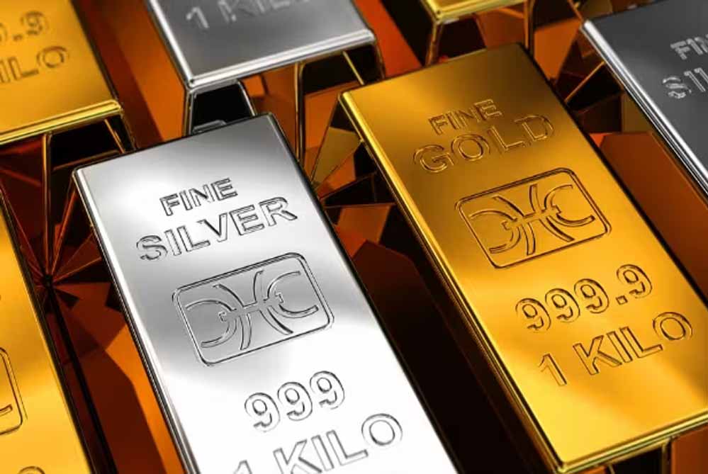 Gold and Silver Prices Decline: चांदी ₹2800 सस्ती, सोने का नया रेट क्या है?