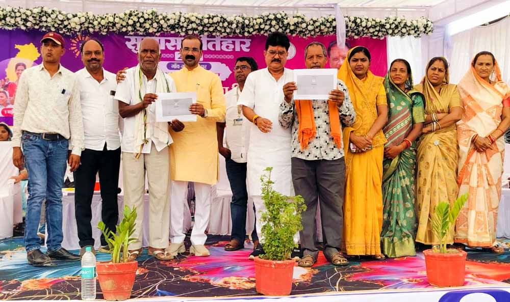 Balod Rahud SuShasan Tihar News: शासन की योजनाओं का मिला लाभ, कैंप में 1428 आवेदनों का तत्काल निराकरण