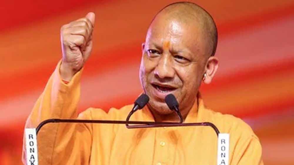 2027 चुनाव से पहले भाजपा का मिशन मोड, गोरखपुर में कार्यकर्ताओं को योगी ने भरा जोश