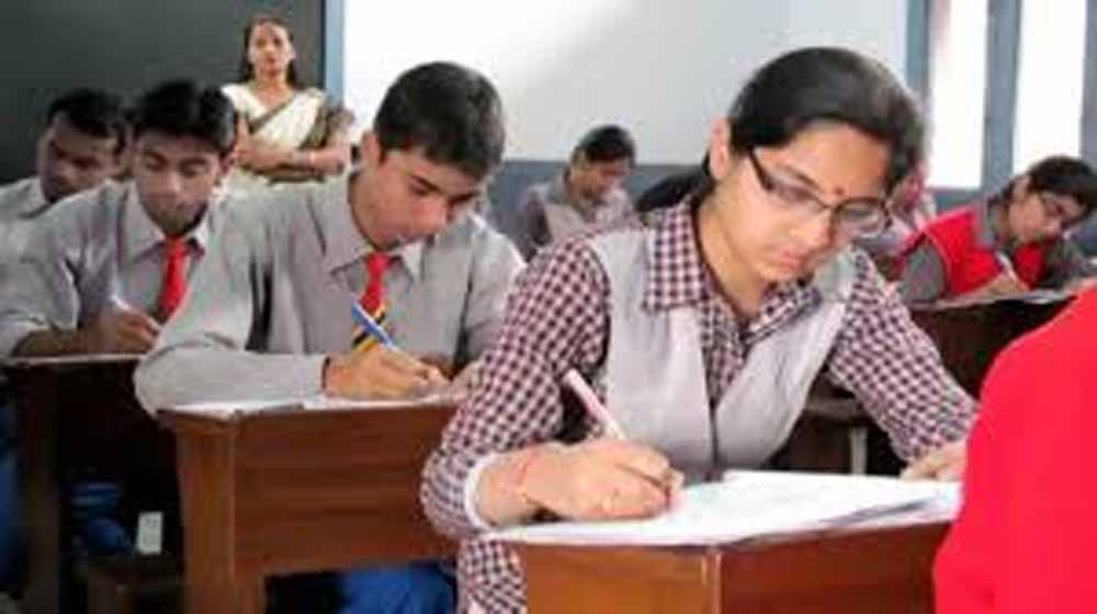 दिल्ली शिक्षा निदेशालय की पहल: NIOS के जरिए ड्रॉपआउट छात्रों को फिर से मुख्यधारा में जोड़ने की योजना