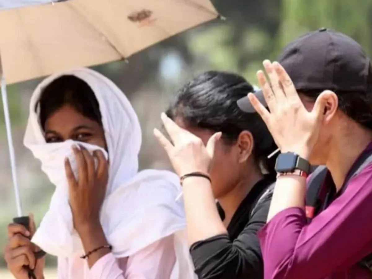 गर्मी से राहत नहीं, दिल्ली में लू और धूल भरी हवाओं का ऑरेंज अलर्ट
