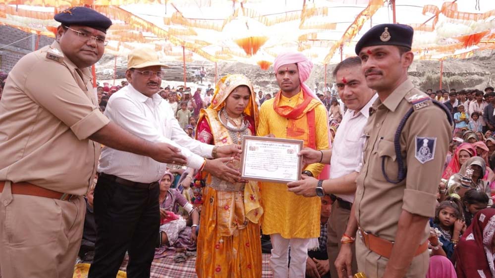 शराब, दहेज और तेज DJ के खिलाफ अभियान, बड़वानी पुलिस ने शुरू की सामाजिक सुधार मुहिम