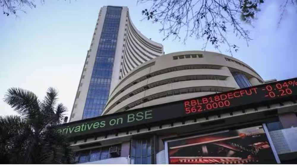 Gift Nifty लाल निशान में, कल Sensex-Nifty पर पड़ सकता है बड़ा असर; निवेशकों के लिए चेतावनी?