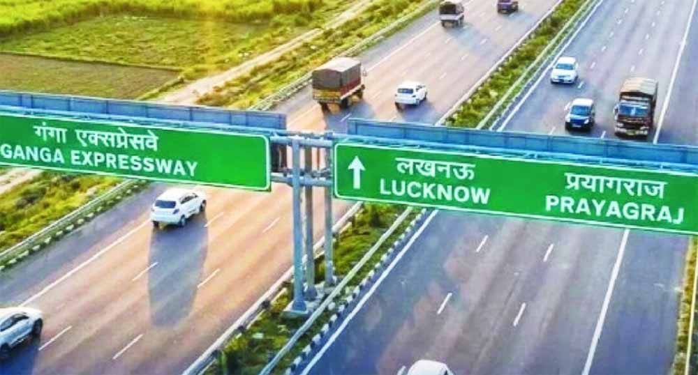 गंगा एक्सप्रेसवे पर टोल लागू, जानिए दोपहिया वाहन चालकों की जेब पर कितना असर पड़ेगा