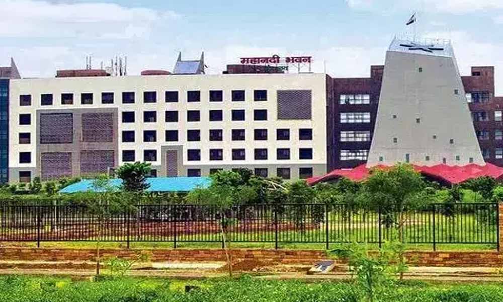 PWD News 2026: मुख्यालय छोड़ने पर कार्रवाई के संकेत, ठेकेदारों को हर महीने भुगतान सुनिश्चित करने के निर्देश