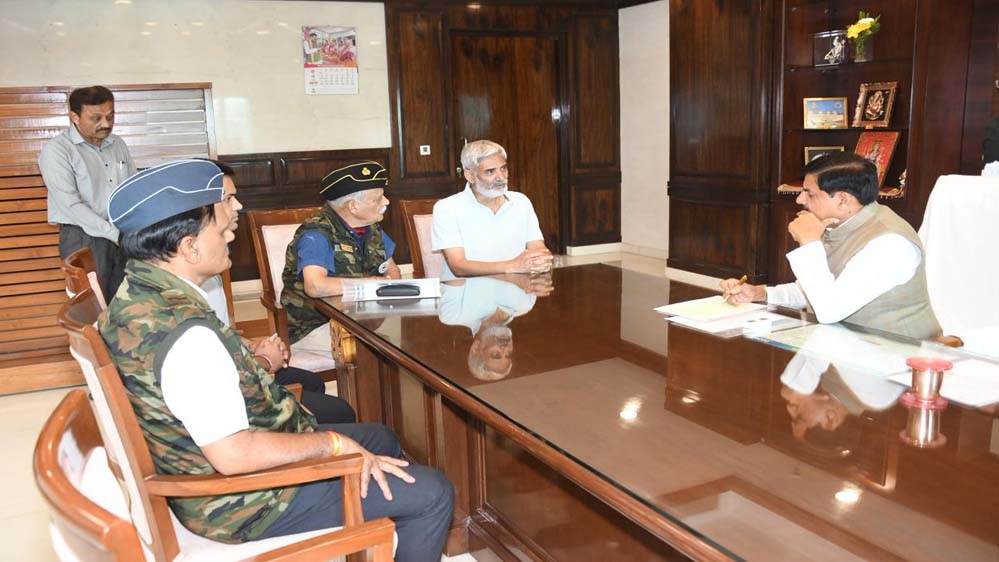 MP सरकार का पूर्व लीगल एडवाइजर रहा आरोपी, ट्विशा मौत केस में CBI जांच की मांग तेज
