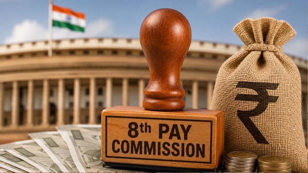 8th Pay Commission लागू हुआ तो कितनी बढ़ेगी आपकी सैलरी? हेल्पर से लेकर सीनियर कर्मचारियों तक का पूरा गणित