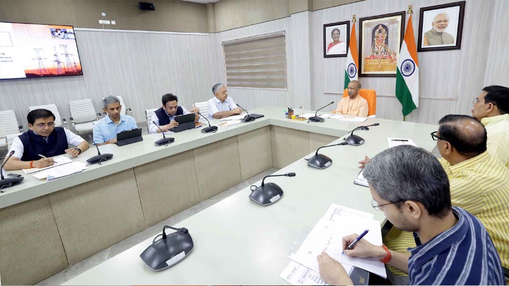 प्रस्तावित यूपी डिफेंस एंड एयरोस्पेस कॉन्क्लेव-2026 लखनऊ में प्रस्तावित कॉन्क्लेव के जरिए यूपी डिफेंस इंडस्ट्रियल कॉरिडोर को मिलेगा नया विस्तार, निवेश और रोजगार पर रहेगा फोकस