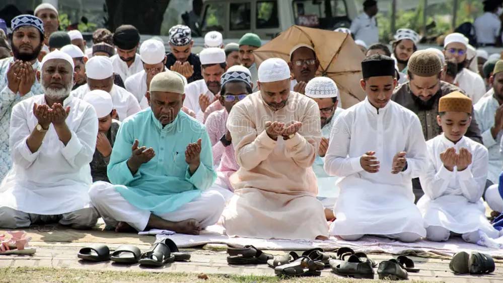 ‘सड़क पर नमाज नहीं हो सकती’ बयान के बीच रशीदी की दलील ने बढ़ाया सियासी तापमान