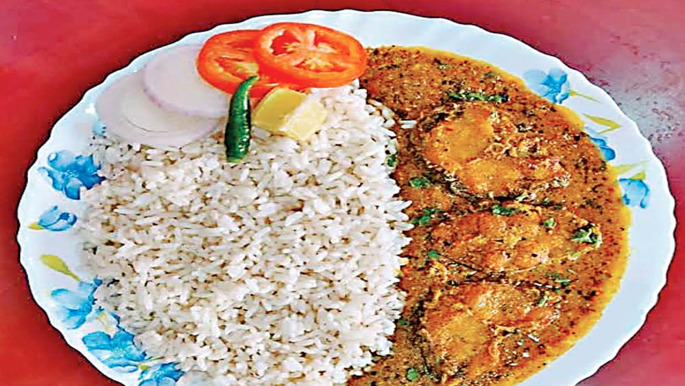 बंगाल में सस्ती थाली की घोषणा, शुभेंदु अधिकारी बोले- ₹5 में मिलेगा मछली-चावल