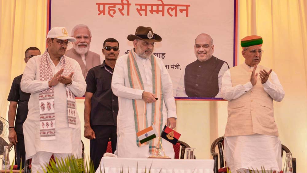 बॉर्डर सुरक्षा पर अमित शाह का सख्त संदेश, BSF से कहा- 50KM दायरे की सुरक्षा भी आपकी जिम्मेदारी