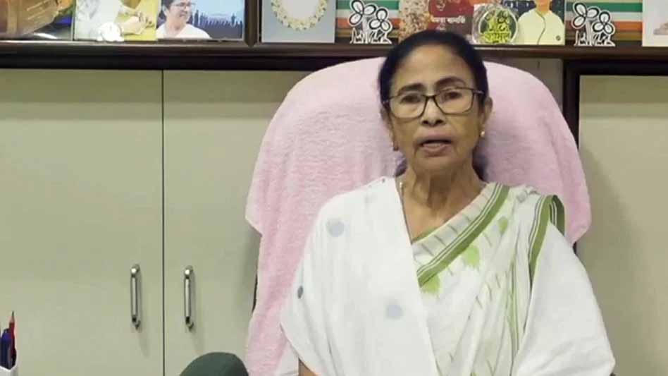 ममता बनर्जी के लिए बढ़ी मुश्किलें? पार्टी में अंदरूनी कलह की चर्चा तेज