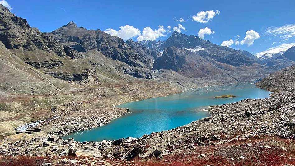 अटल टनल तक पहुंच सकता है खतरा, हिमाचल की झील को लेकर चेतावनी जारी
