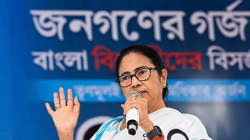 ममता को बड़ा झटका लगने के संकेत! भाजपा बोली- TMC के कई विधायक छोड़ सकते हैं साथ