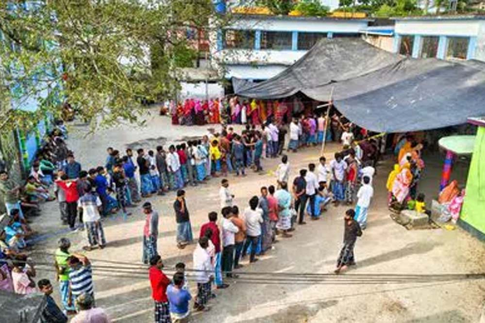 बंगाल में री-पोलिंग शुरू, 9 बजे तक 16.23% मतदान, 15 केंद्रों पर प्रक्रिया जारी