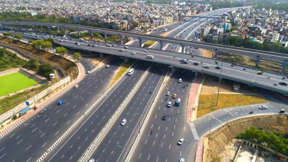 यूपी में 10 नए सुपर हाईवे, गंगा एक्सप्रेसवे के साथ जुड़ेंगे विंध्य, चित्रकूट और नोएडा