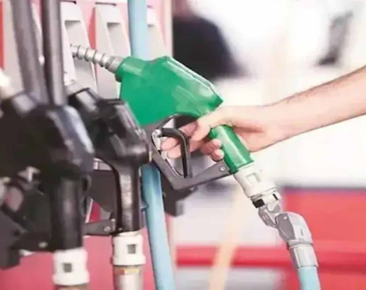नई दिल्ली: मौसम, ट्रैफिक और सुरक्षा व्यवस्था को लेकर अपडेट्स पर नजर