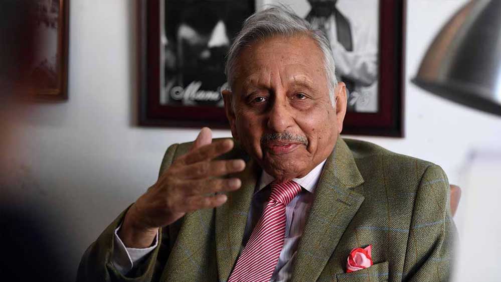 कांग्रेस के विजय समर्थन को लेकर मणिशंकर अय्यर का कड़ा प्रहार, राहुल गांधी के नेतृत्व में बहस गरमाई