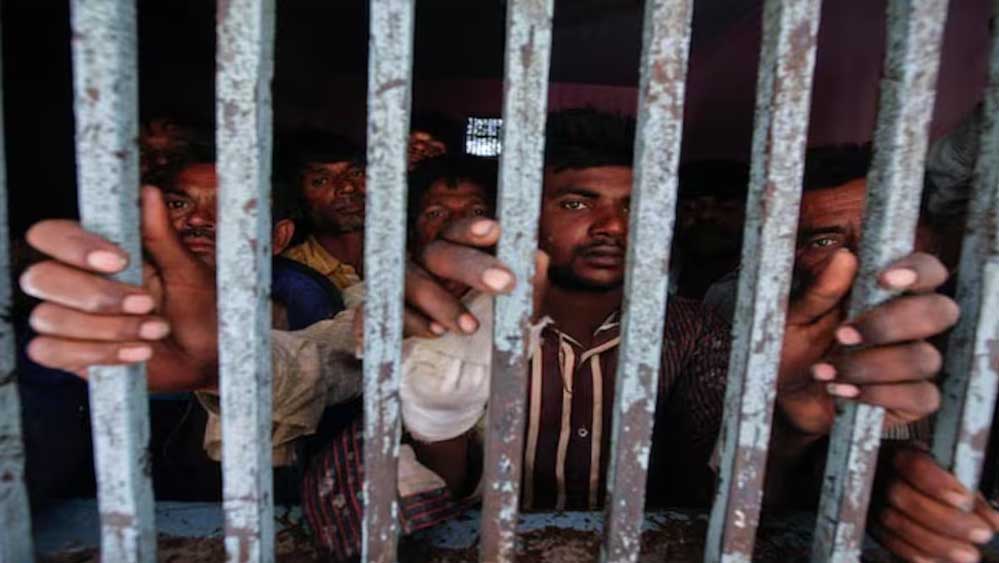UAE का अचानक कदम, पाकिस्तानियों को रातों-रात बाहर किया गया