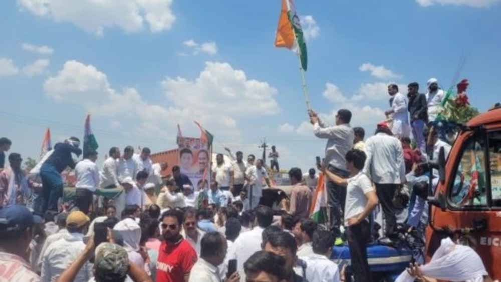 किसान आंदोलन के नाम पर सड़क जाम, हाईवे पर लंबा जाम और यात्रियों की बढ़ी मुश्किलें