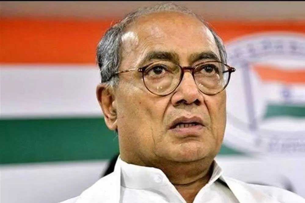 दिग्विजय सिंह के बोल से बढ़ा विवाद, BJP बोली- कांग्रेस का असली चेहरा फिर सामने आया