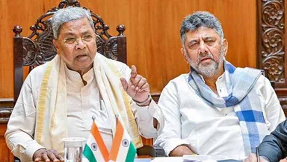 कर्नाटक सरकार का बड़ा फैसला, स्कूलों में हिजाब और जनेऊ पर अब नहीं होगी रोक