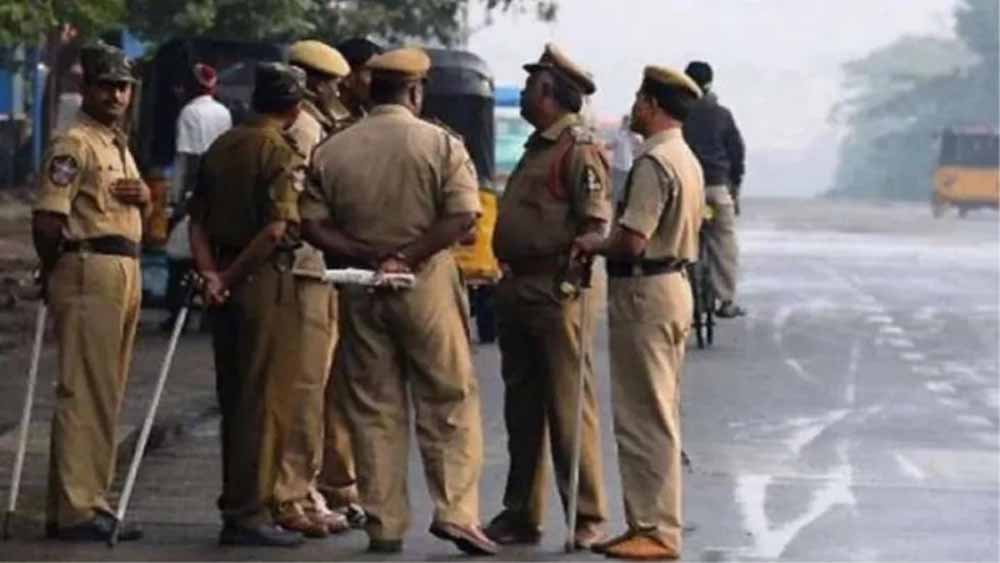 श्योपुर में बवाल: जमीन विवाद में दो गुट आमने-सामने, कुल्हाड़ी हमले में 24 घायल, 8 गंभीर