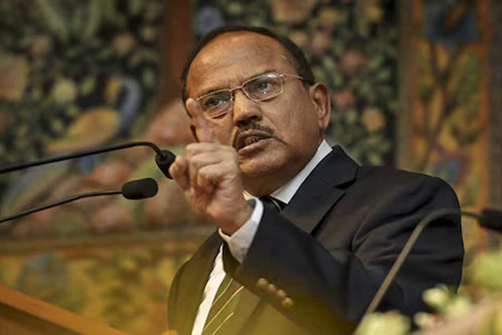 डोभाल की मौजूदगी में बदले समीकरण! रूस में पुतिन और तालिबान के बीच हुई अहम डील