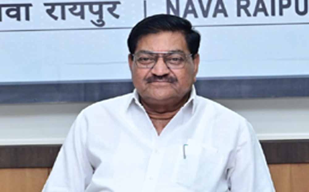 तीन माह के एकमुश्त राशन वितरण, भंडारण क्षमता और रिक्त पदों पर भर्ती प्रक्रिया की भी हुई समीक्षा