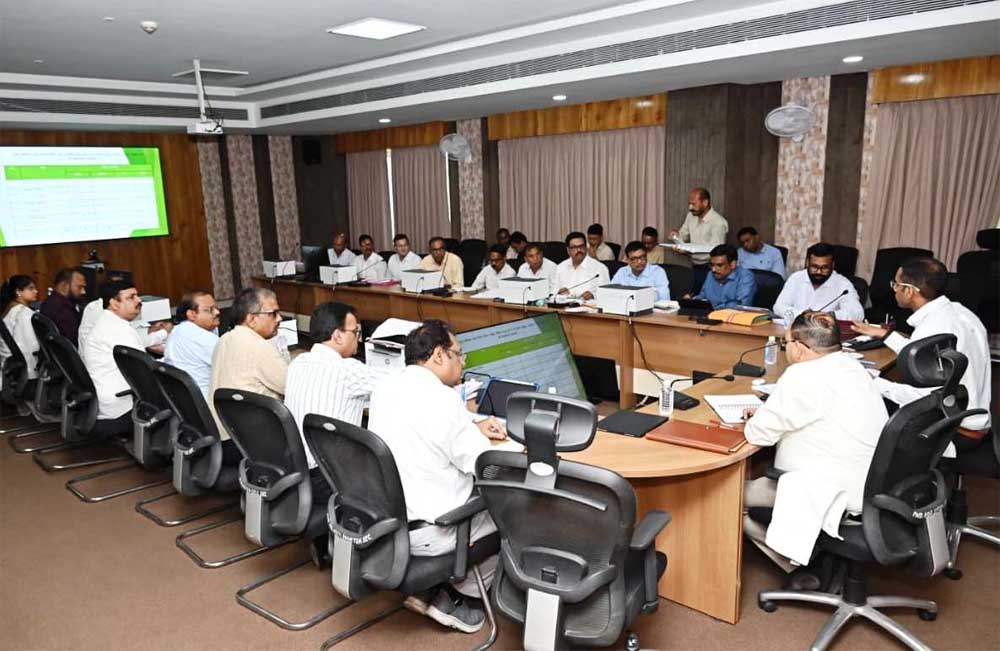 चालू और पिछले वित्तीय वर्ष के कार्यों की प्राथमिकता सूची तैयार करने के दिए निर्देश, 31 जुलाई तक प्राक्कलन भेजने को कहा
