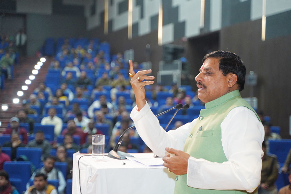 CM मोहन यादव का बड़ा बयान, माओवादी प्रभावित क्षेत्रों में अब विकास और रोजगार पर जोर