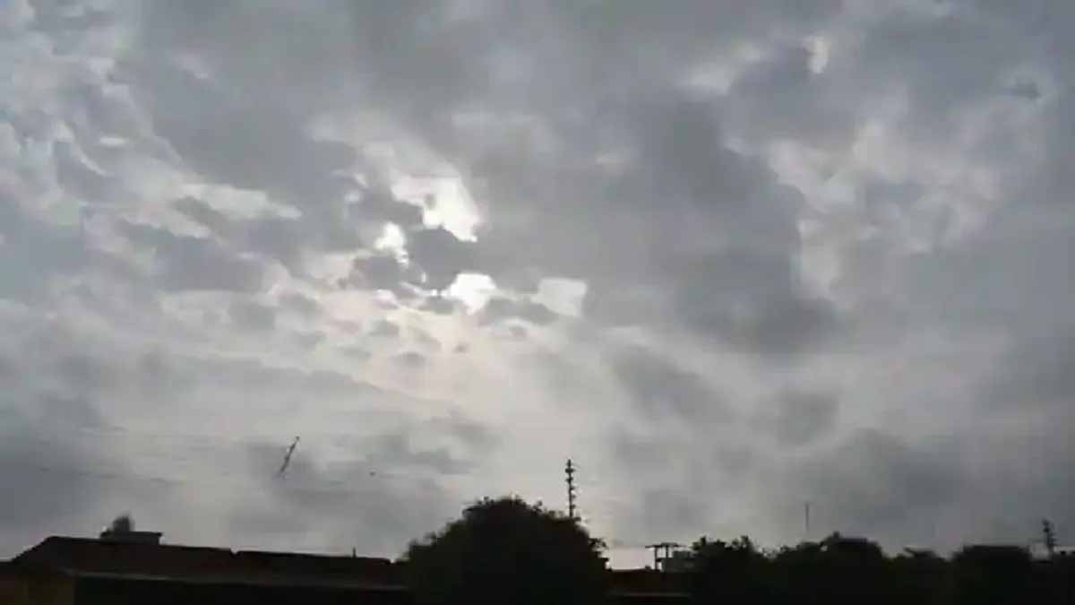 दिन में अंधेरा, तेज हवाएं और ओले—उत्तर भारत में मौसम का रौद्र रूप