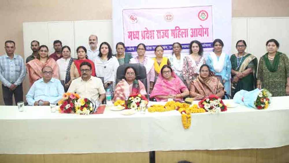 महिला आयोग अब बनेगा मार्गदर्शक: रेखा यादव ने संभाली कमान, सशक्तिकरण पर जोर”