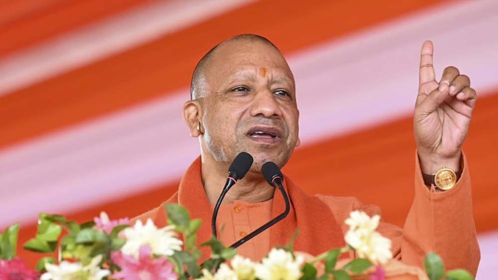 संस्कारों और परंपराओं को जानने के लिए बच्चों को दादा-दादी व नाना-नानी के पास ले जाएं: सीएम योगी