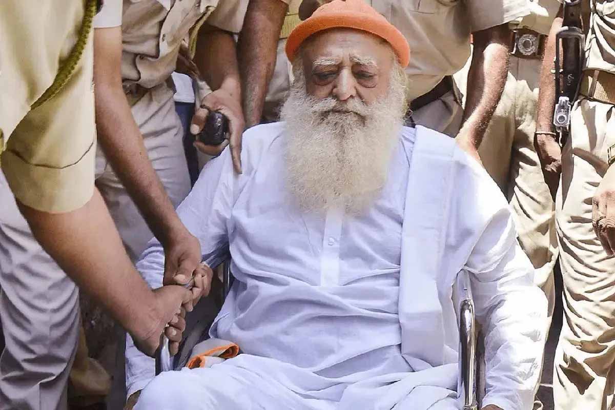जोधपुर जेल में बंद आसाराम को लेकर हाईकोर्ट सख्त, कल फिर होगी सुनवाई