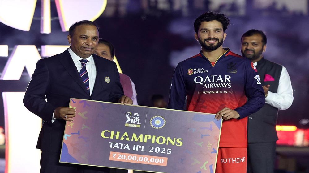 IPL 2026 जीतकर मालामाल हुई RCB, प्राइज मनी सुनकर उड़ जाएंगे होश