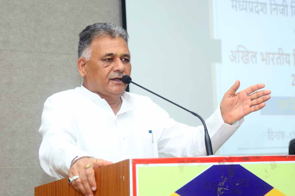नई तकनीक से जुड़ेगा शिक्षा क्षेत्र, छात्रों को मिलेगा बेहतर करियर मार्गदर्शन : उच्च शिक्षा मंत्री परमार