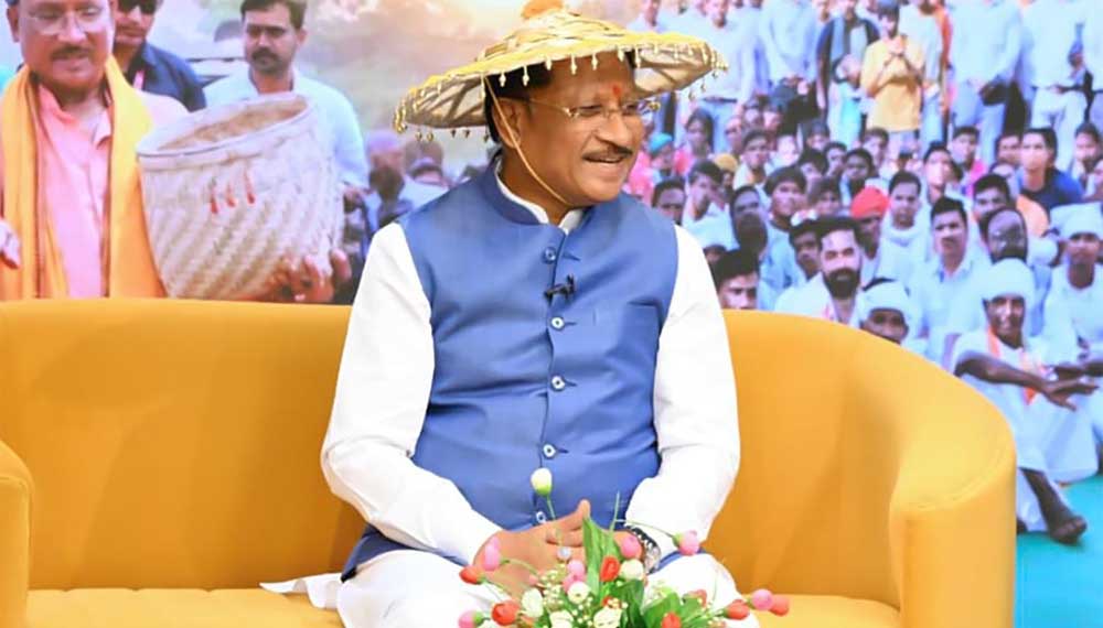 नैनो उर्वरकों के उपयोग से खेती बनेगी अधिक लाभकारी और टिकाऊ : कम लागत, बेहतर उत्पादन और स्वस्थ मिट्टी का माध्यम है नैनो उर्वरक – मुख्यमंत्री
