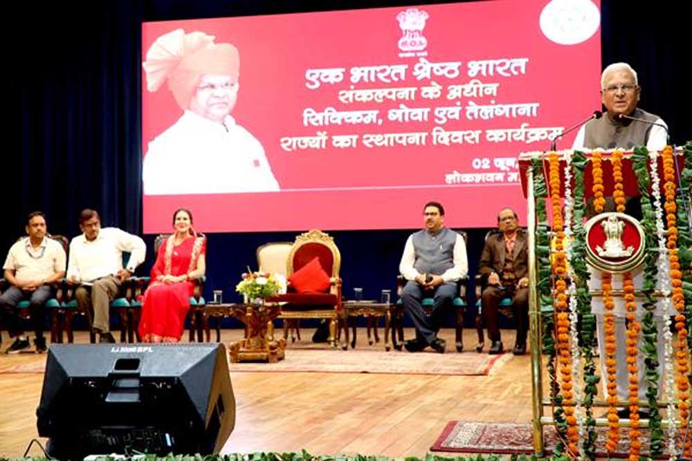 एकता में विविधता भारत की पहचान, राष्ट्र निर्माण का मजबूत आधार : राज्यपाल पटेल